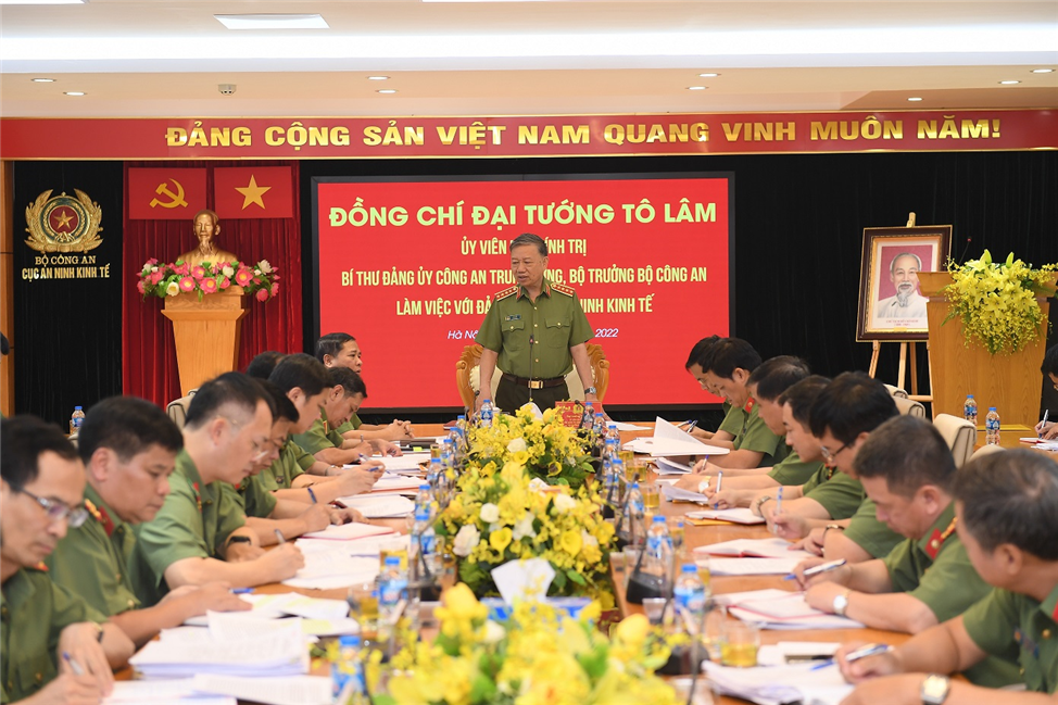 Đại tướng Tô Lâm chủ trì làm việc với Đảng ủy Cục An ninh kinh tế